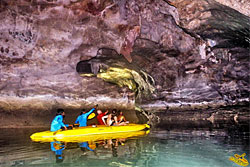 Canoë dans les cavernes Phang Nga - John Gray Seacanoe
