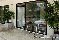 Entrée chambre Standard et terrasse - Phuket Wakepark